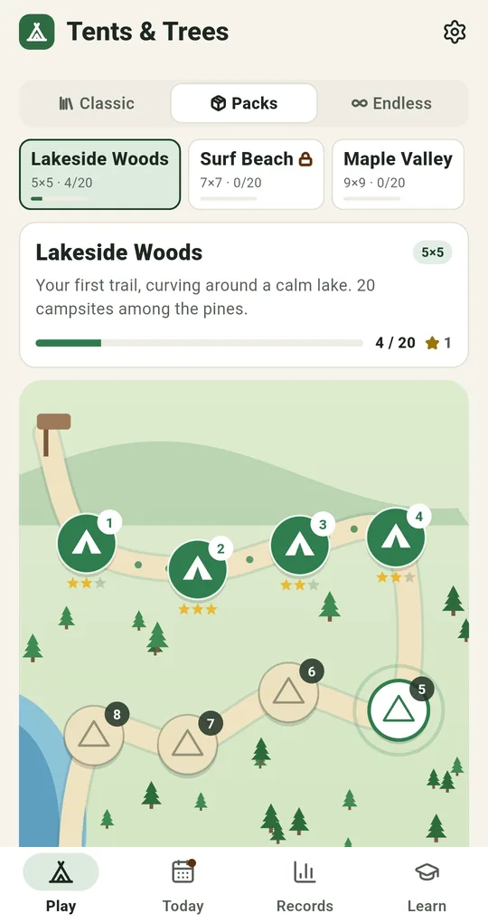 Packs tab with a campsite map: Lakeside Woods 5×5 4/20, Surf Beach, Maple Valley and Red Canyon chips, numbered campsites joined by a trail, 4 / 20